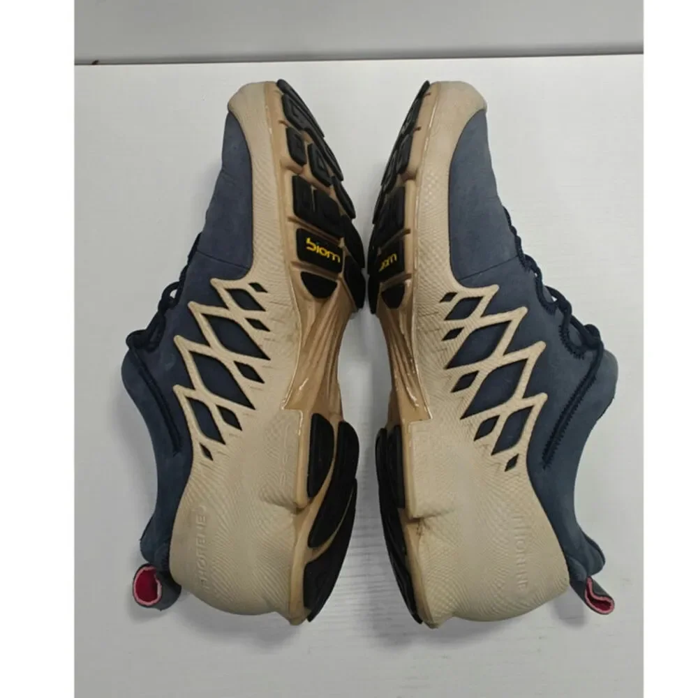 Ecco Blue leather sneakers sz 39/ 8.5